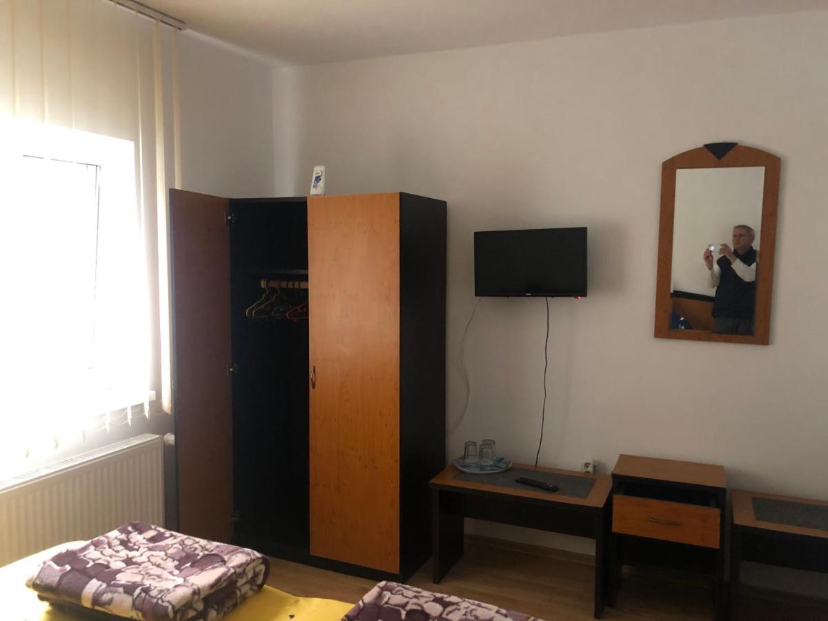 Hotel Casa Cleopatra Două Mai Extérieur photo