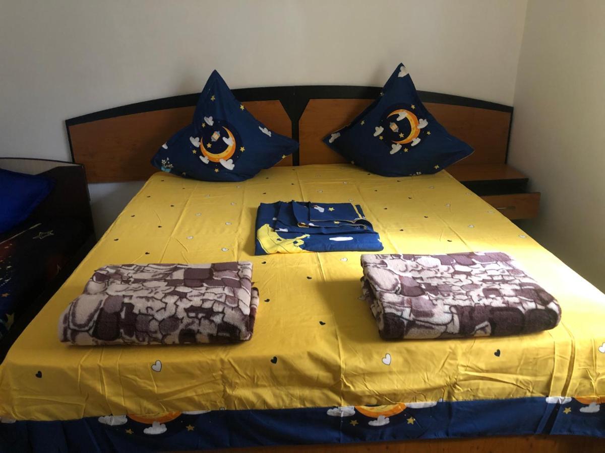 Hotel Casa Cleopatra Două Mai Extérieur photo