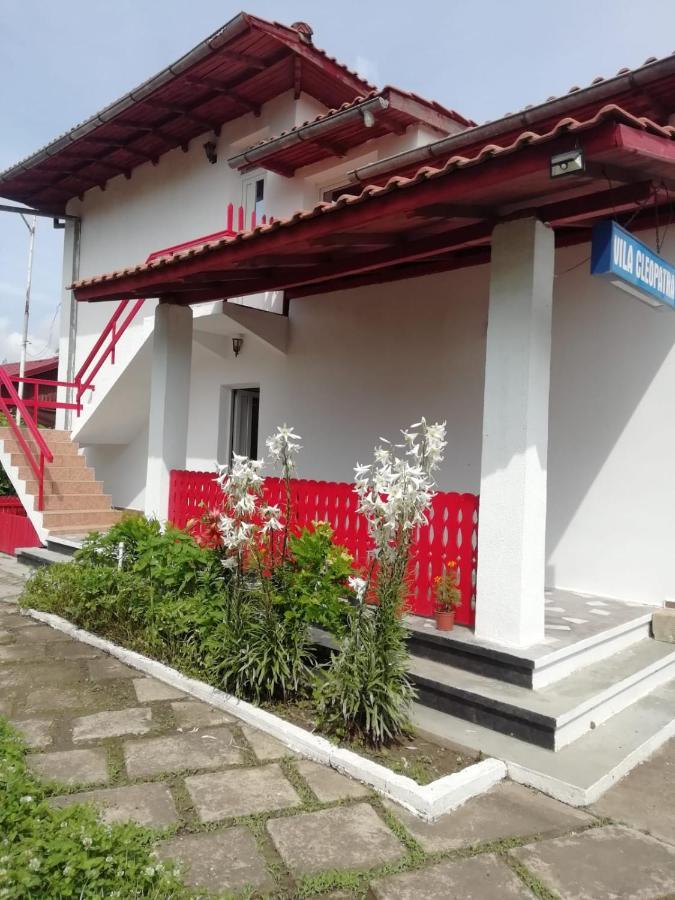 Hotel Casa Cleopatra Două Mai Extérieur photo