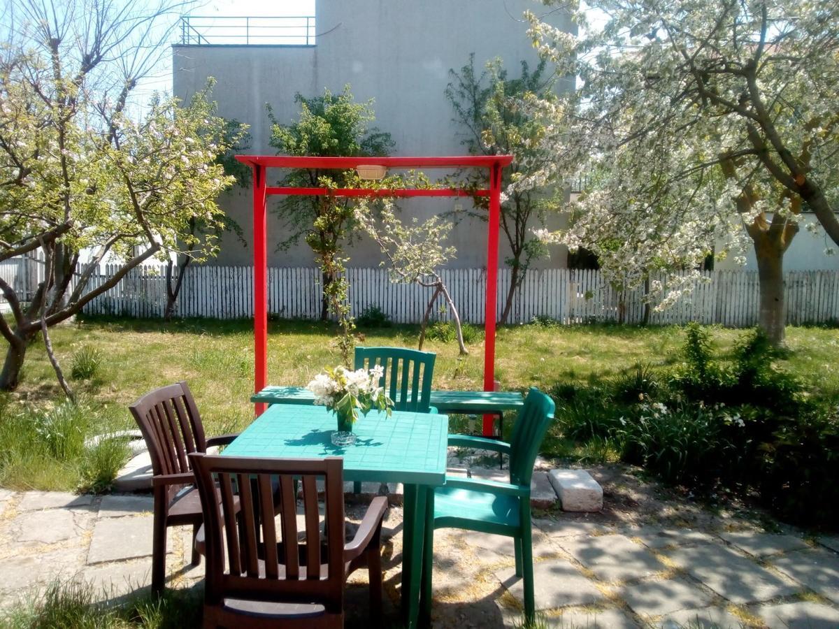 Hotel Casa Cleopatra Două Mai Extérieur photo